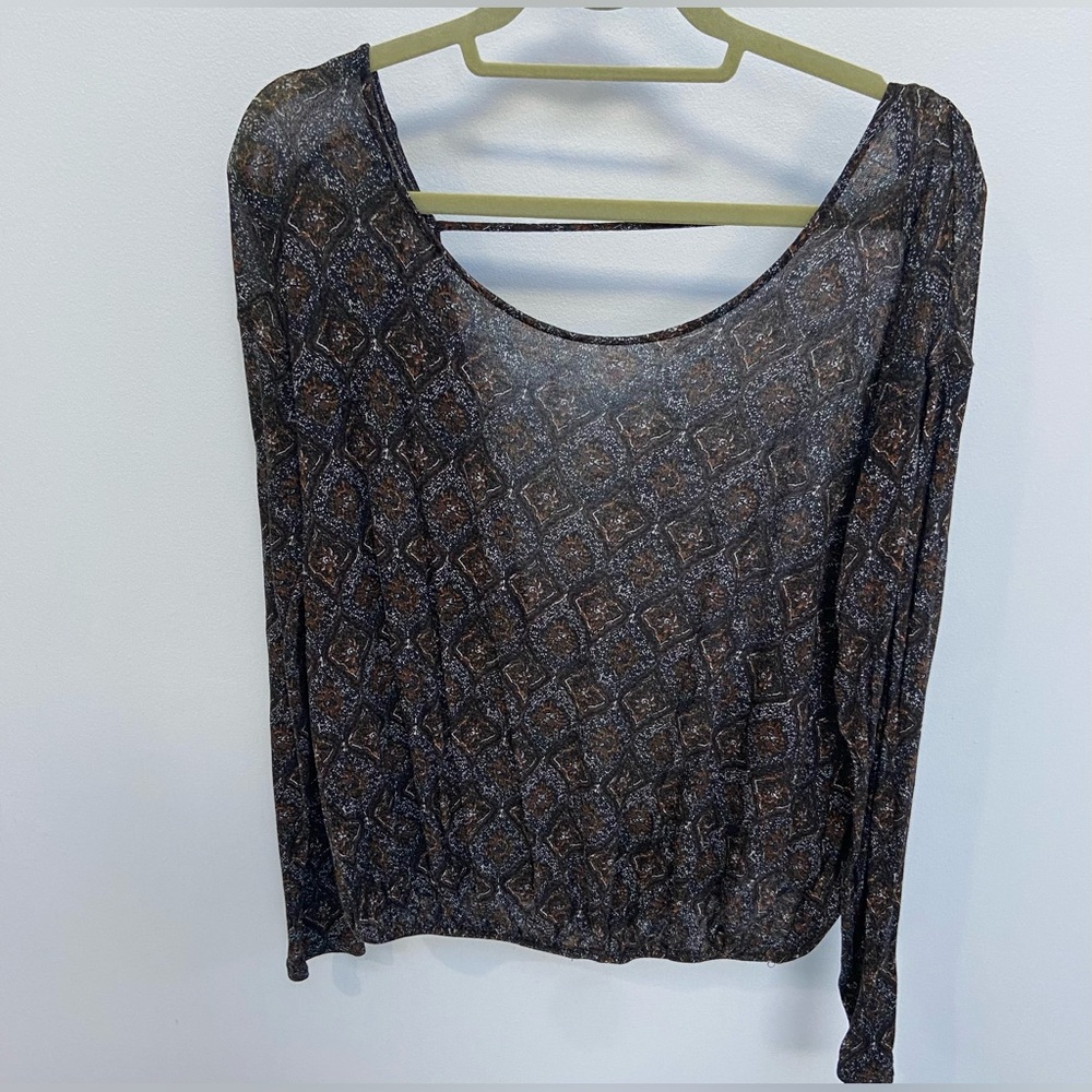 Free People Open Back Lightweight Long sleeve Women’s Tops Size Medium